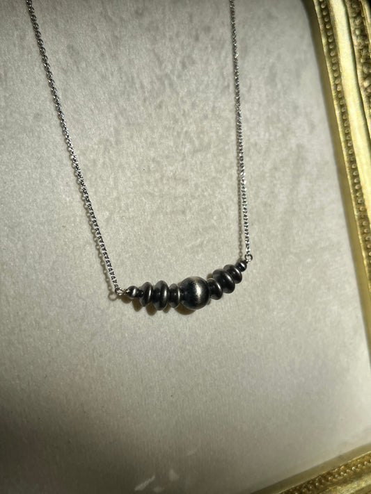 16" Graduated Navajo Pearl Necklace