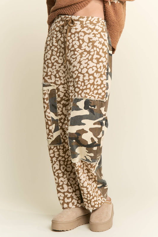 LEOPARD & CAMOUFLAGE PRINT PANTS