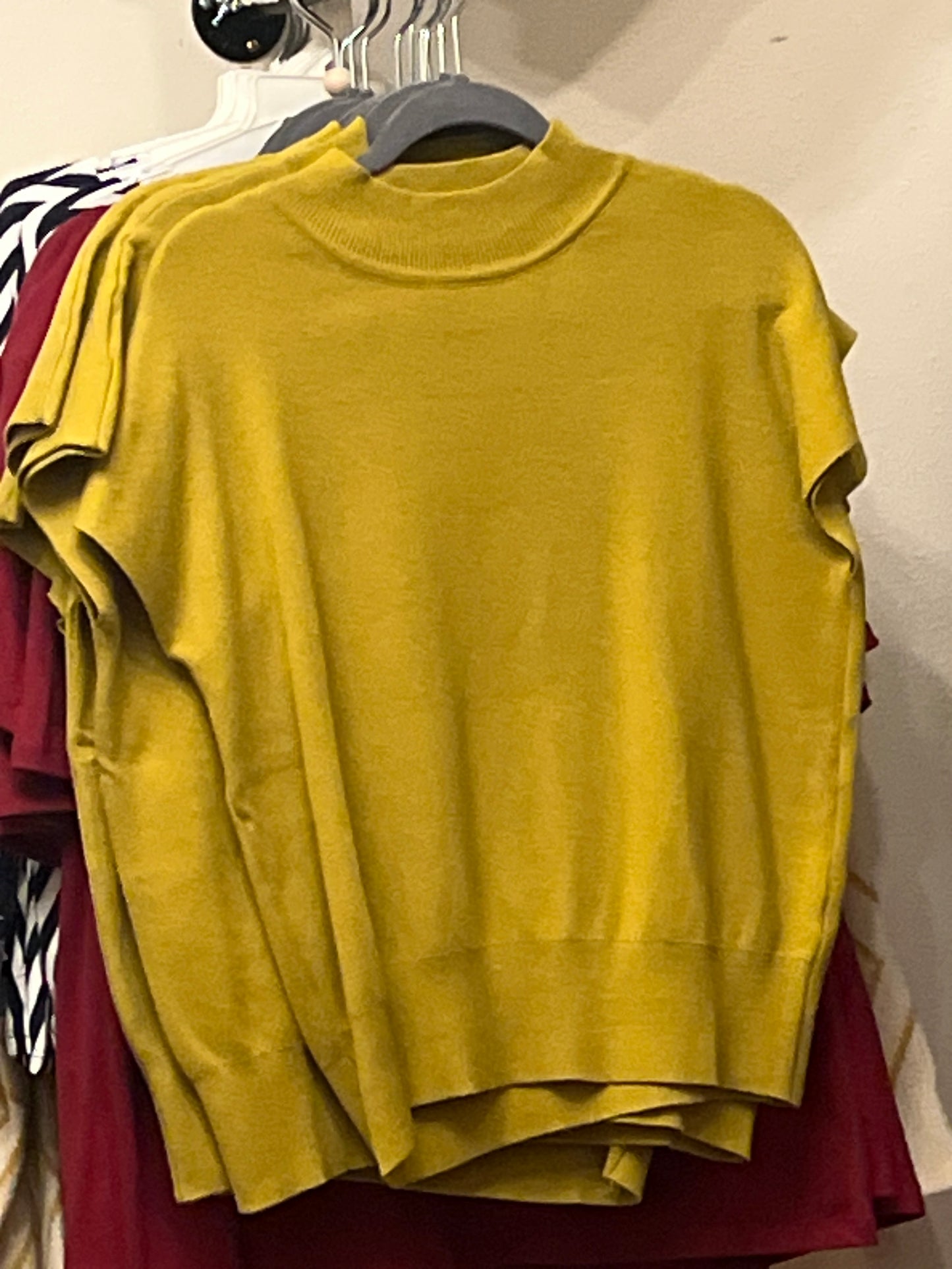 Perfect pitch Green sweater