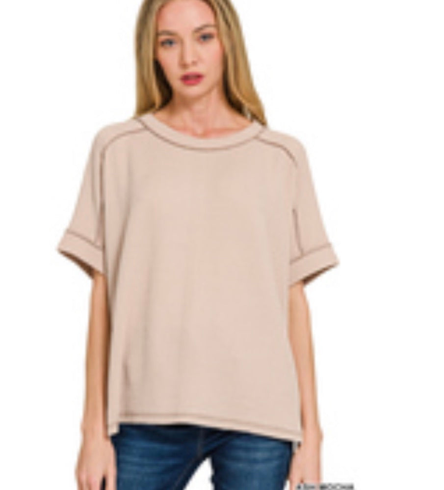 Raised rib short sleeve.