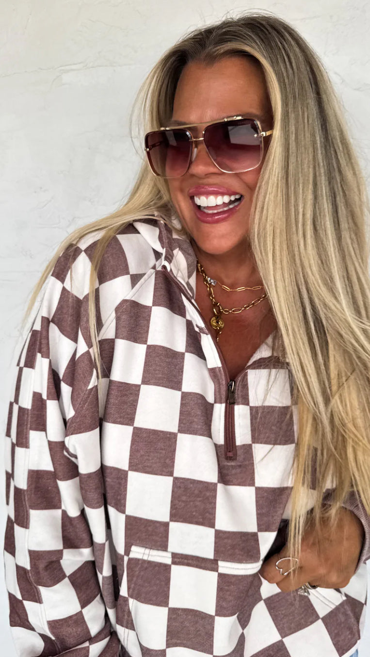 CHECKERED DOES IT PULLOVER