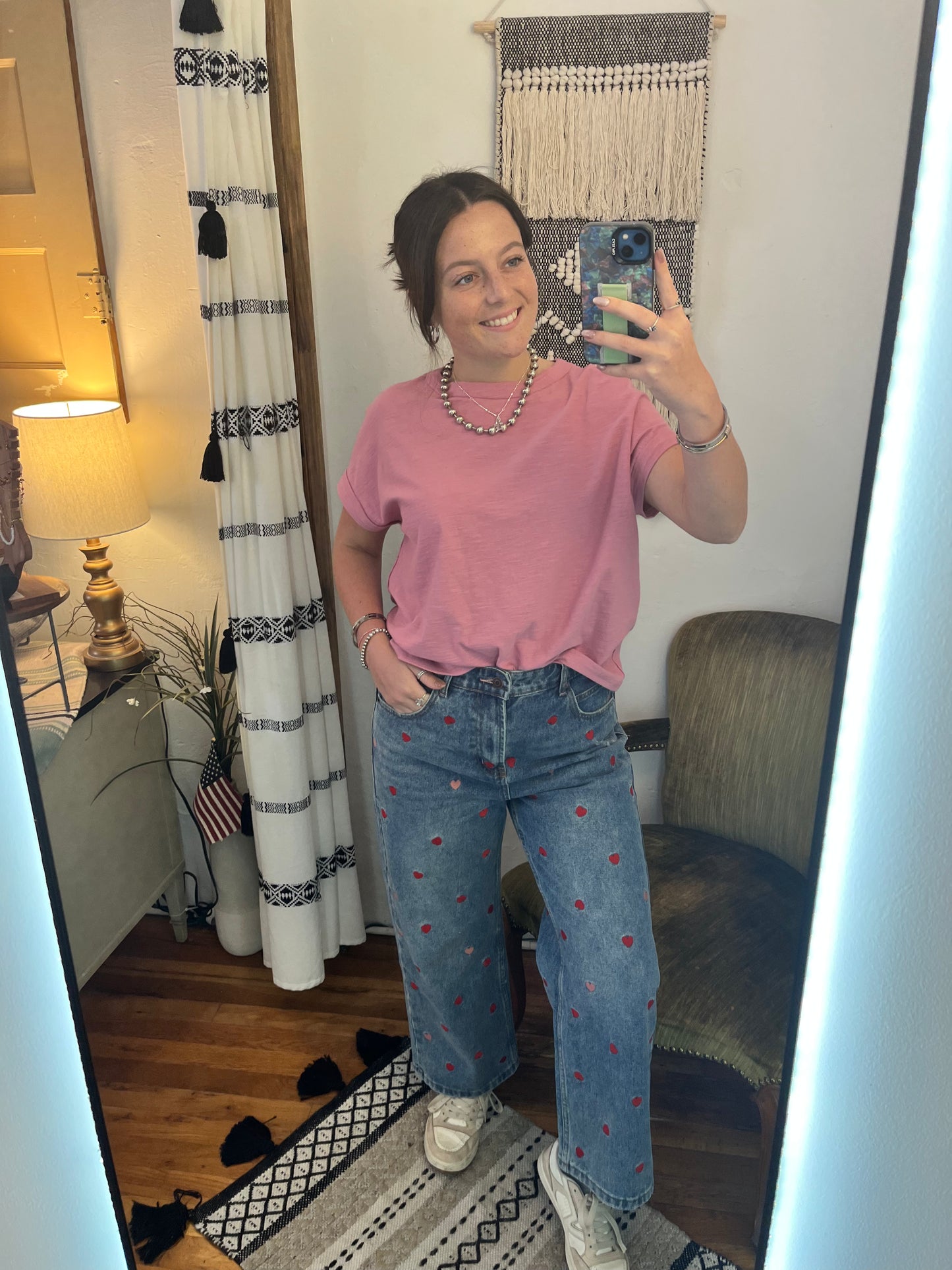 HEART EMBROIDERED BOYFRIEND JEANS