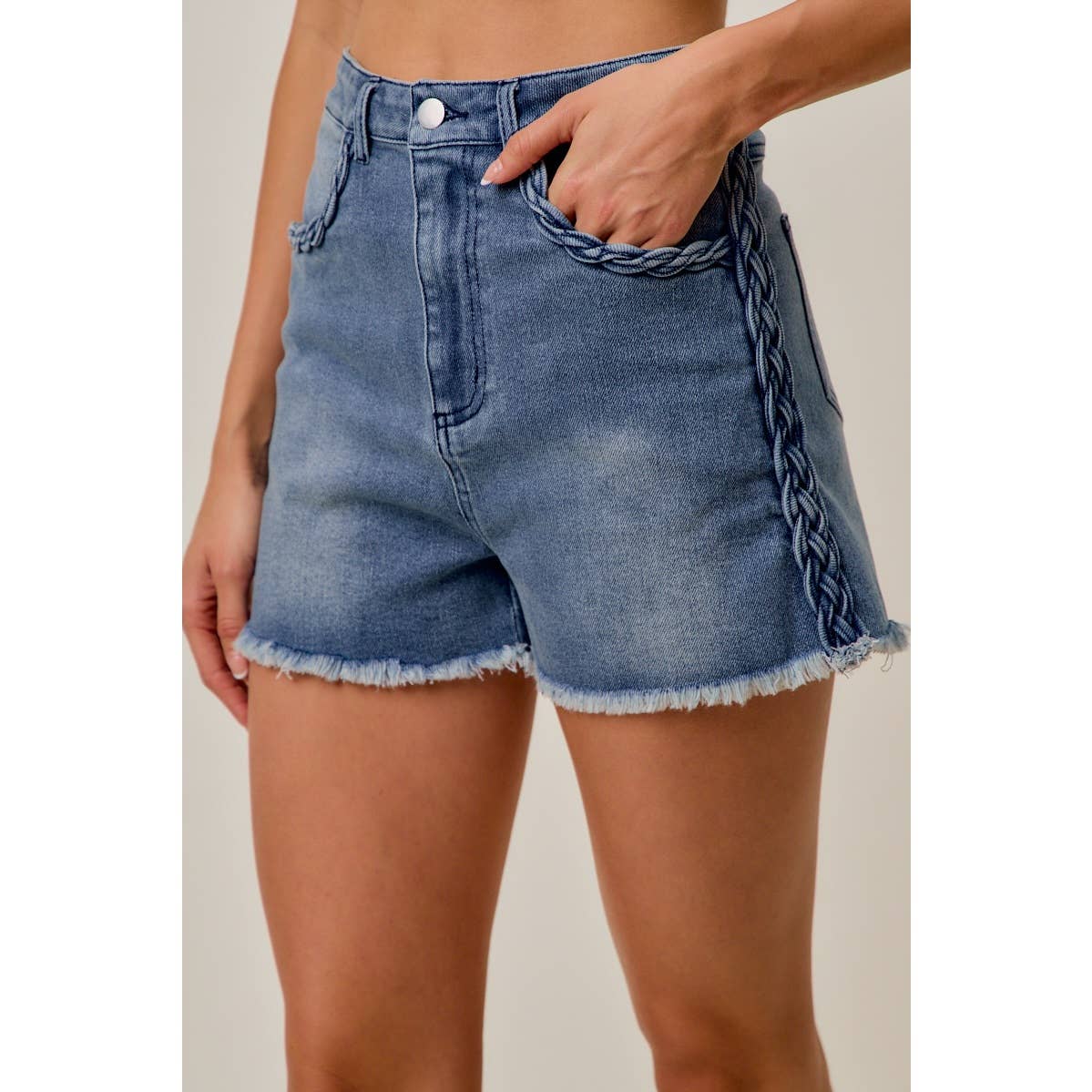 DENIM SHORT SIDE SEAM BRAIDS