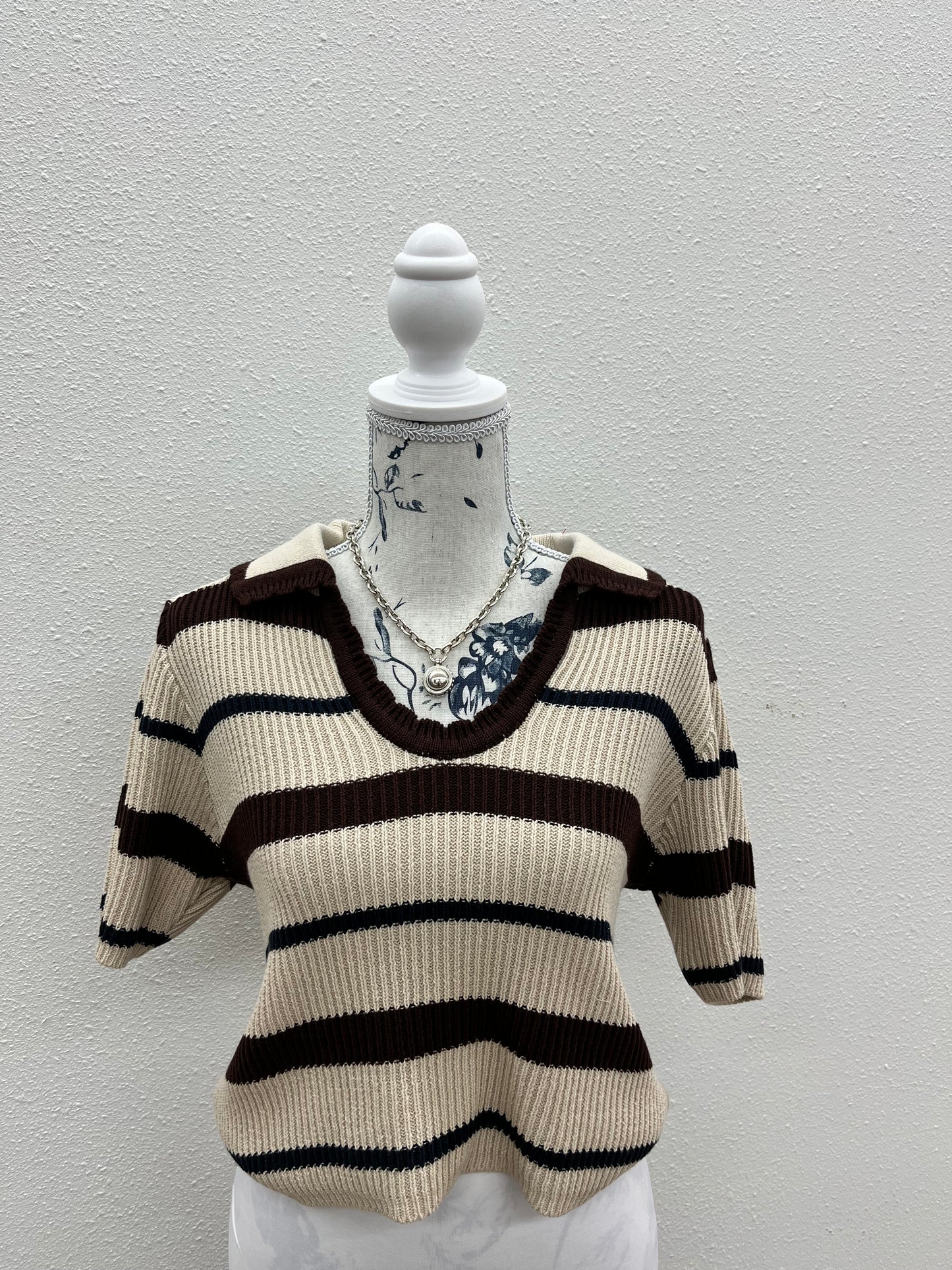 Striped collared short sleeve cropped sweater