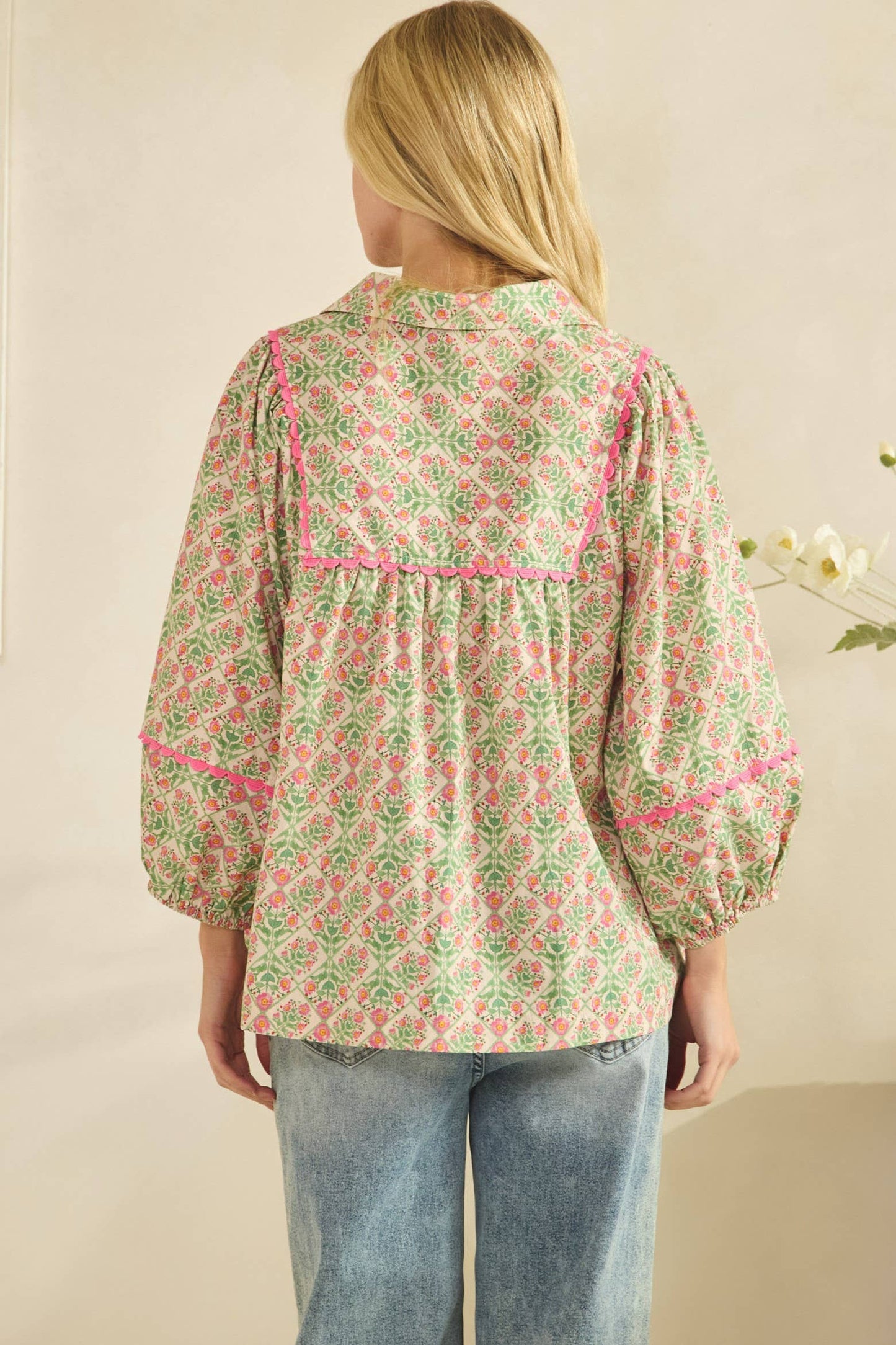 VINTAGE FLORAL PUFF SLEEVE TOP