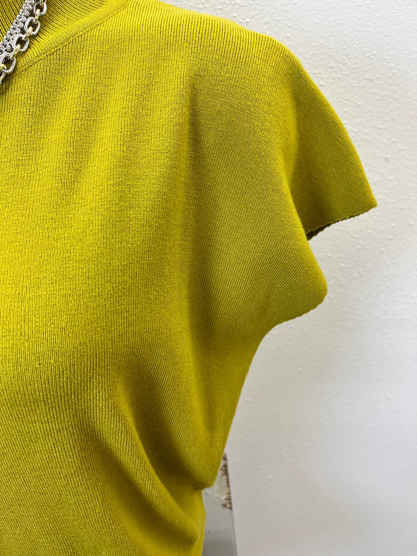 Perfect pitch Green sweater