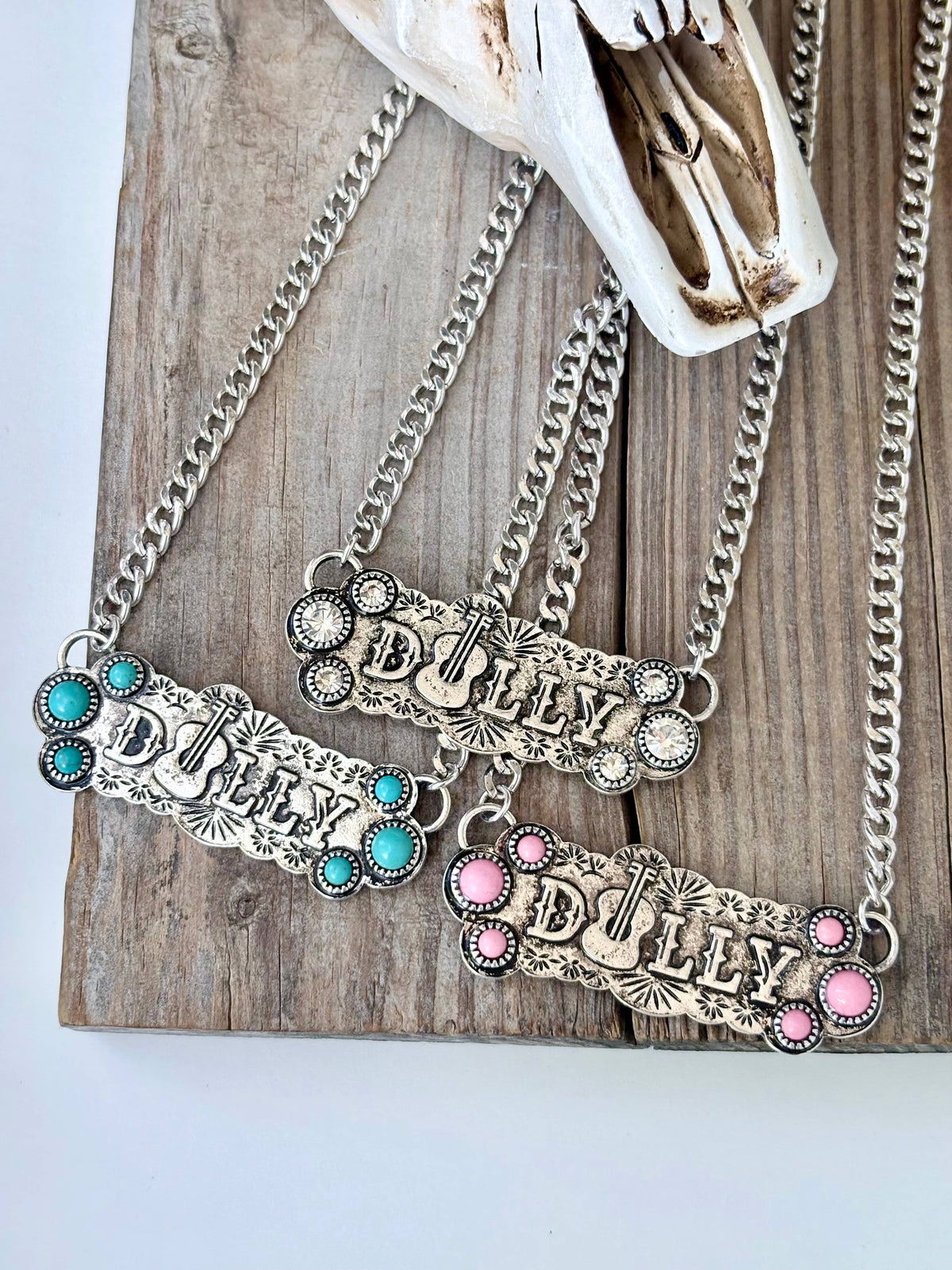Western Style Queen Dolly Guitar Bar Pendant Necklace