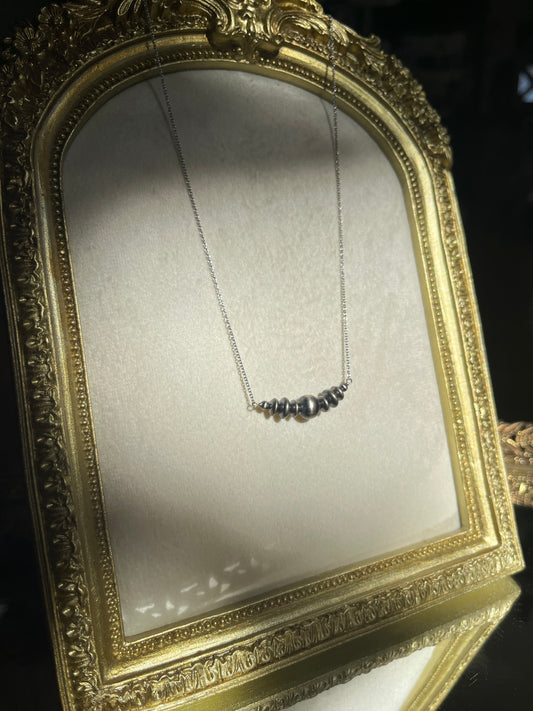 16" Graduated Navajo Pearl Necklace