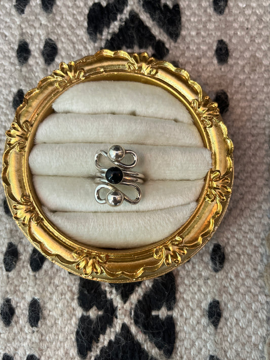 Spiral Onyx Ring 925