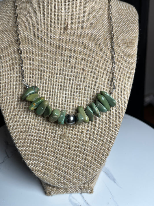 Green Turquoise Chip Necklace