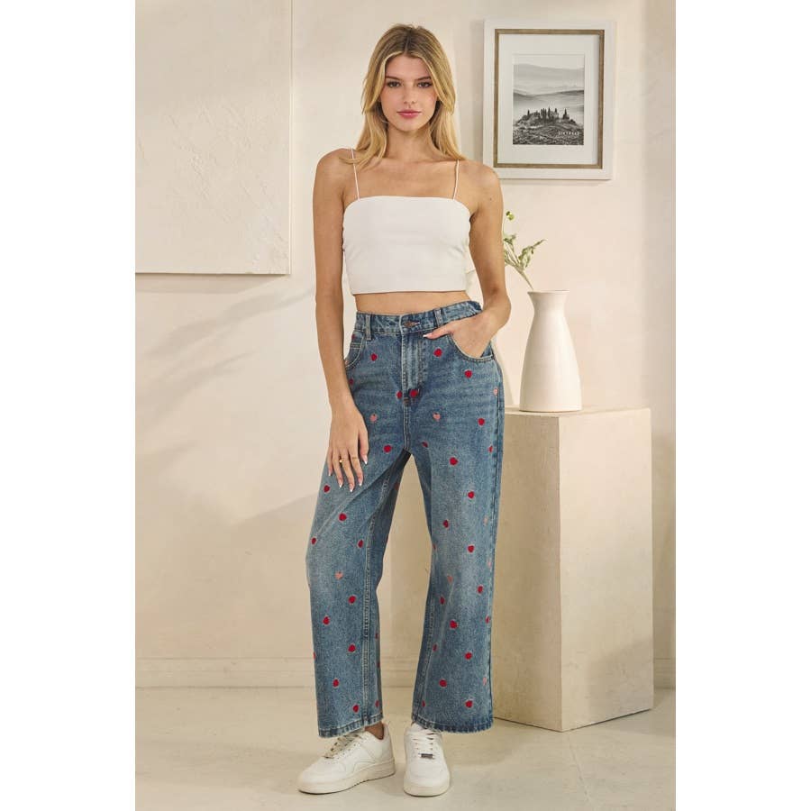 HEART EMBROIDERED BOYFRIEND JEANS