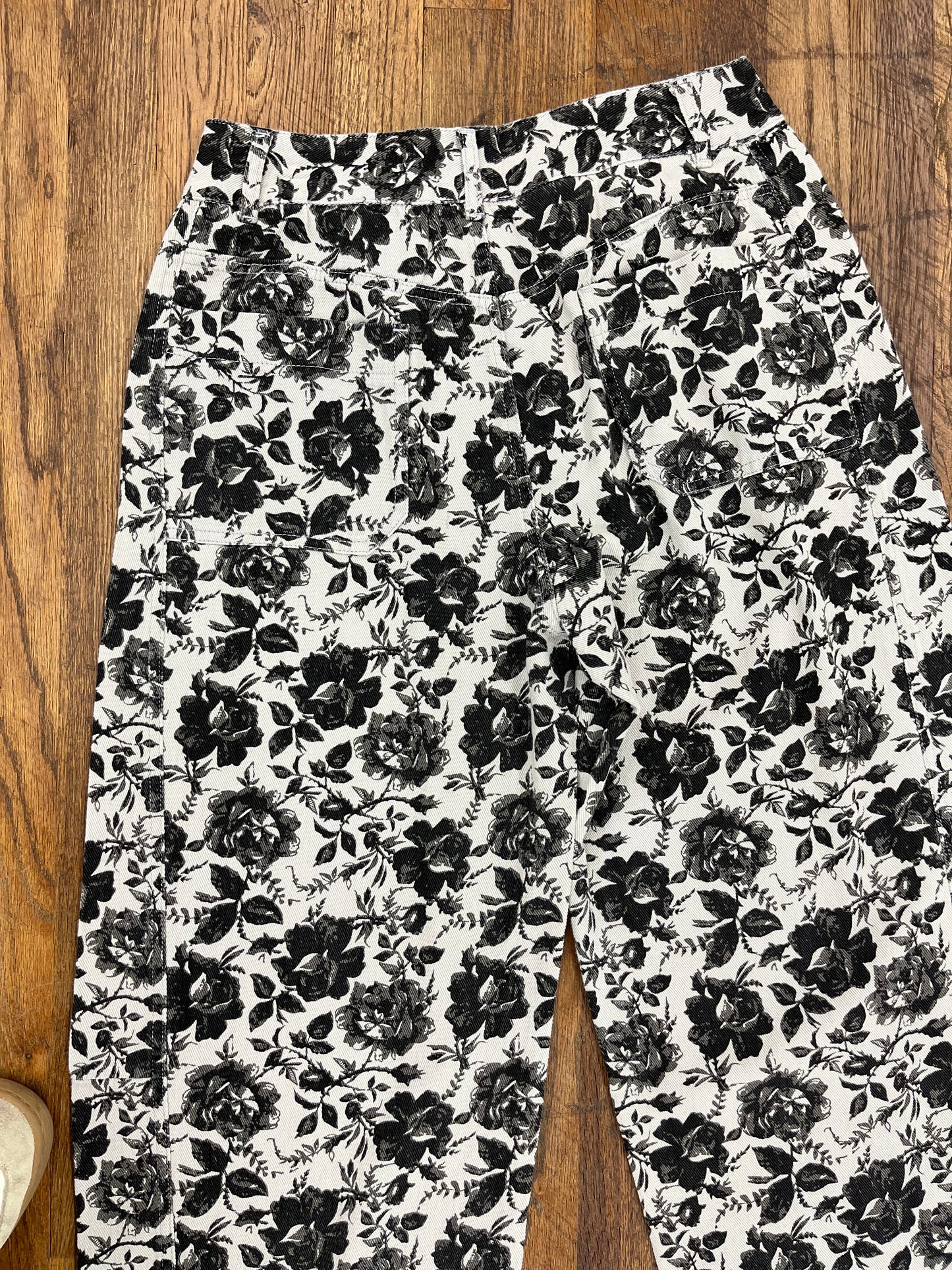 Rose printed twill barrel prints