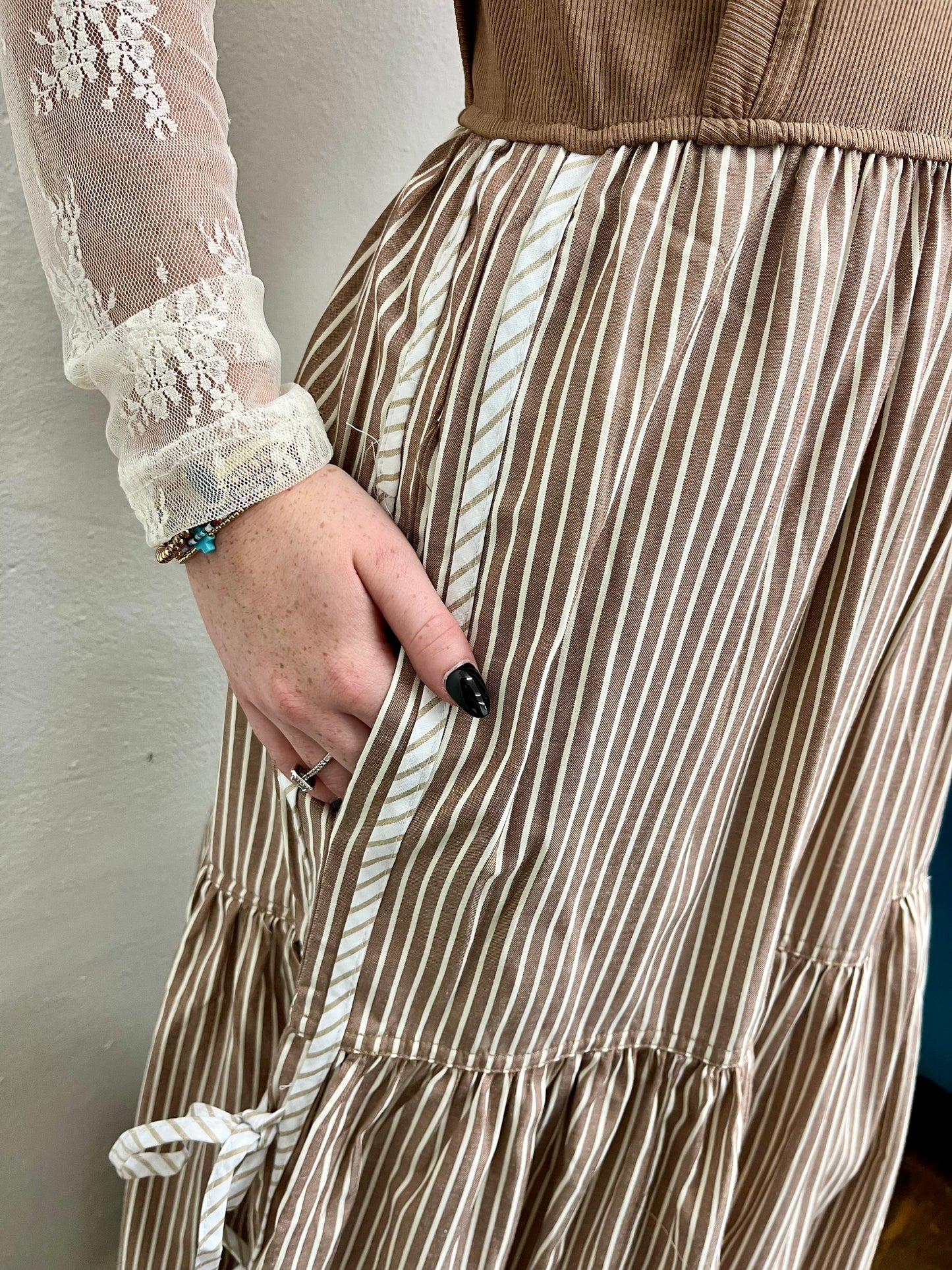 Stripped side Bow Mindi dress