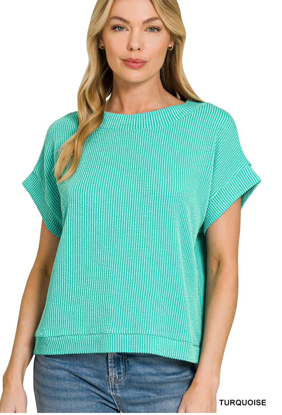 Raised rib short sleeve.