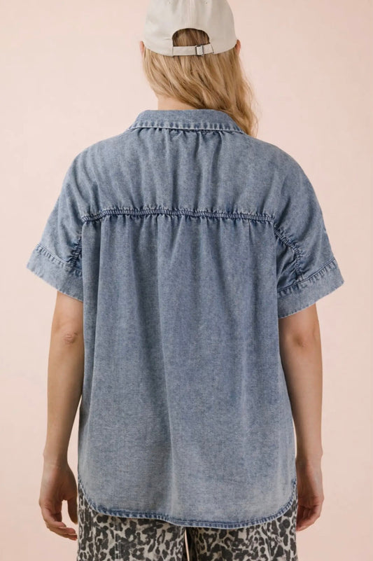 Washed Chambray
Oversized Shirt Top