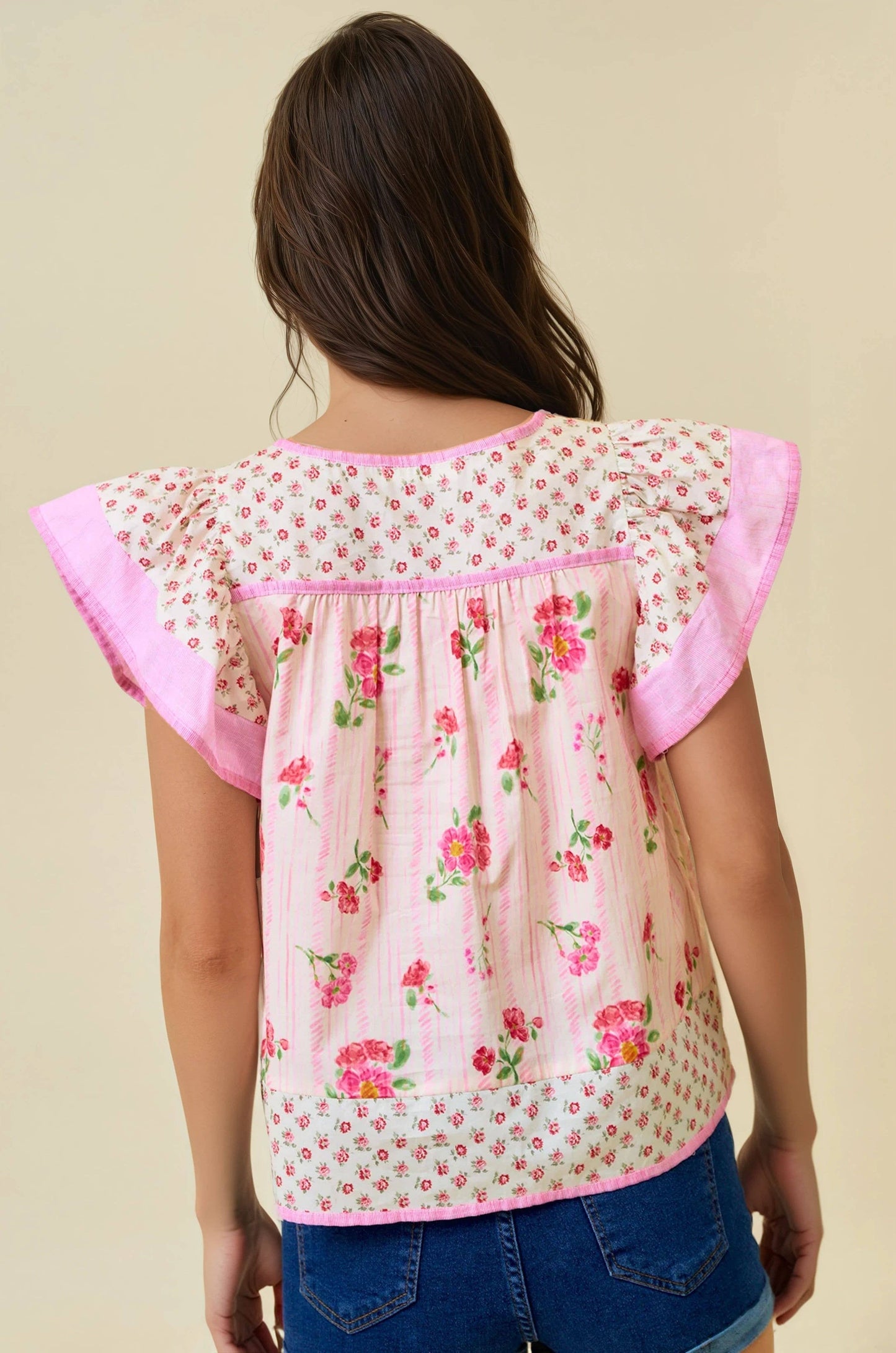 MIXED PRINT FLUTTER SLEEVE TOP