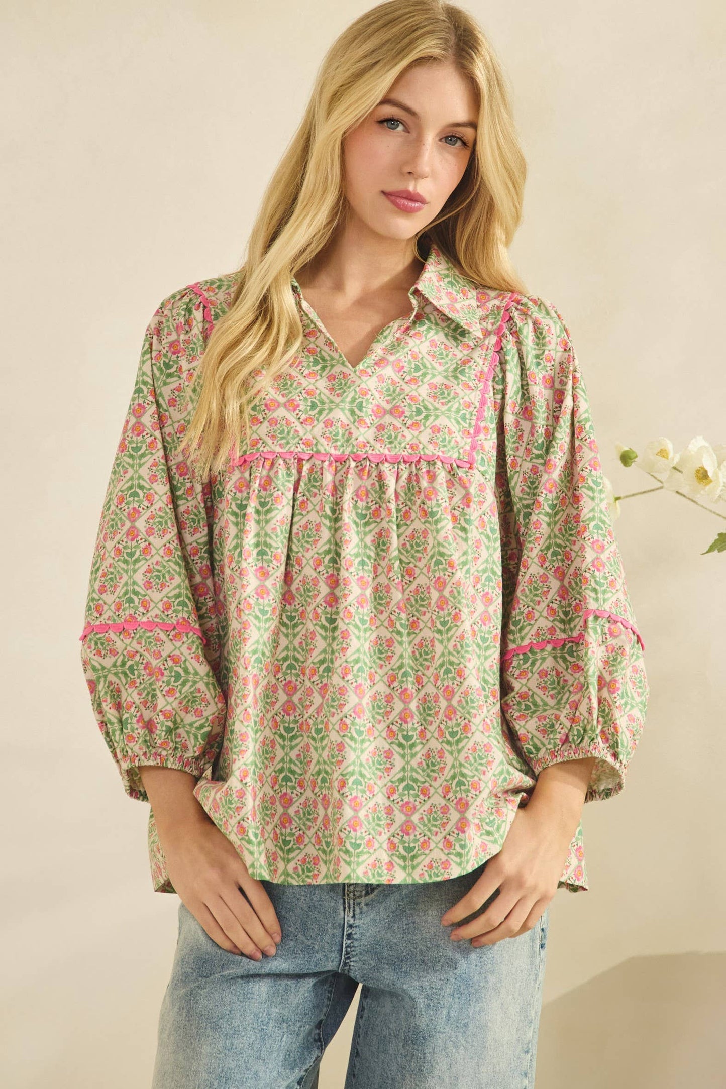 VINTAGE FLORAL PUFF SLEEVE TOP