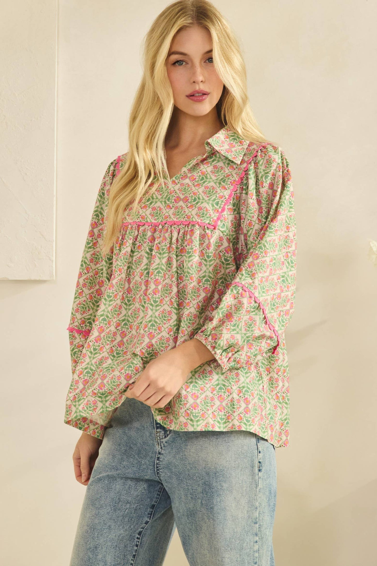 VINTAGE FLORAL PUFF SLEEVE TOP