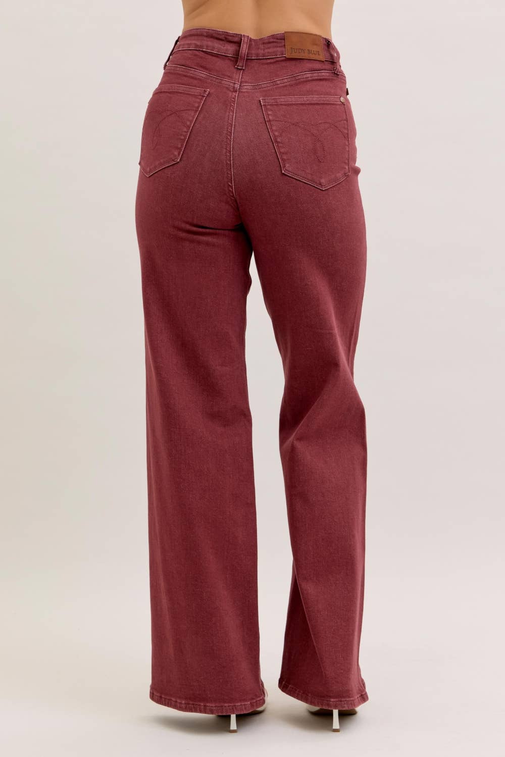 Retro Wide With Twisted Seams