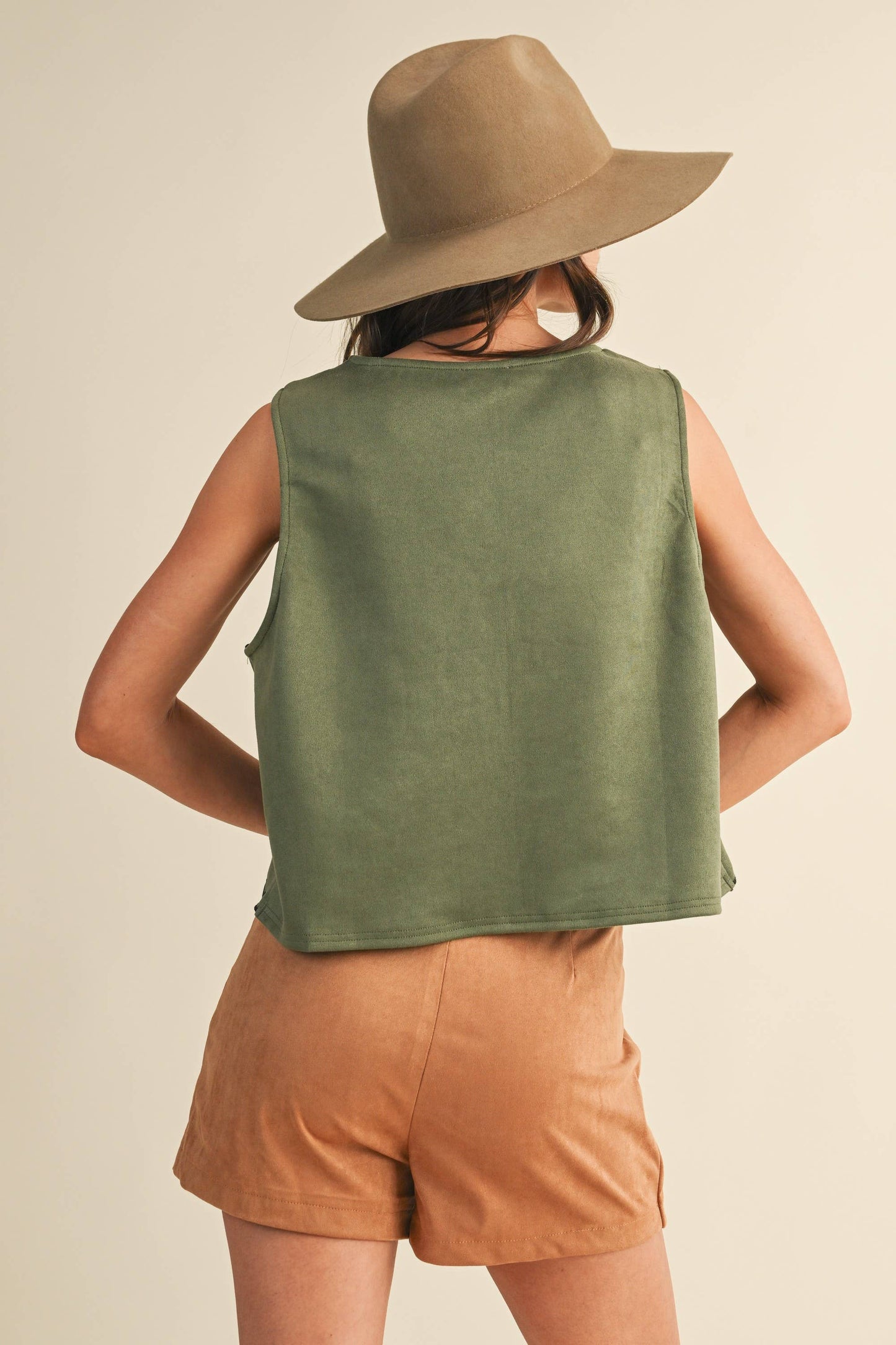 Punching Crochet Suede Vest