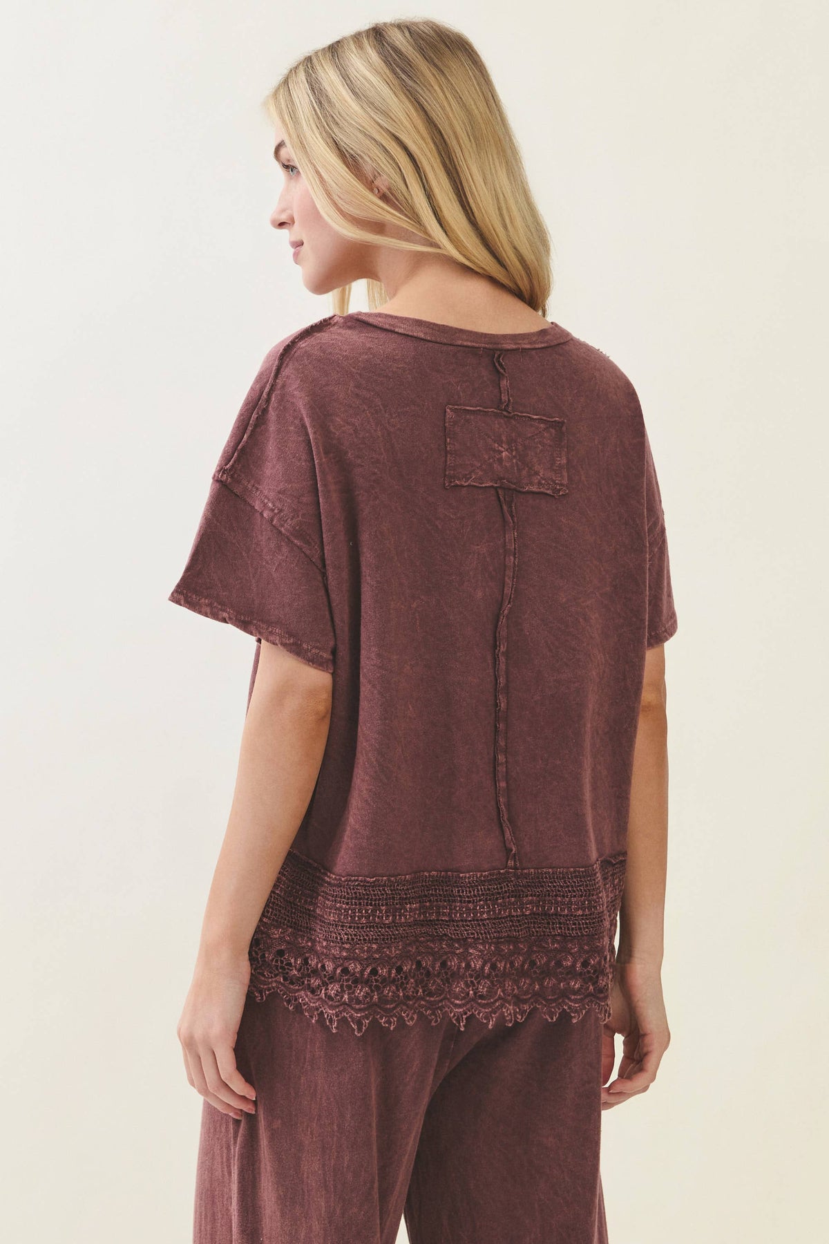 Delicate lace trimmed hem blouse