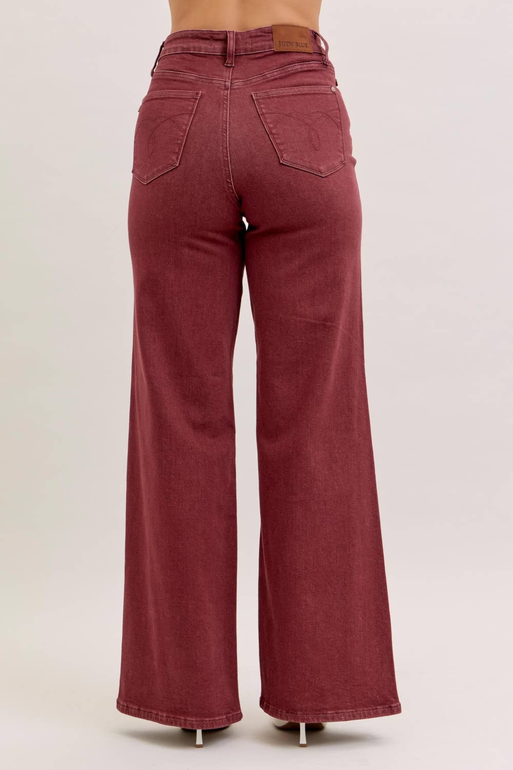Retro Wide With Twisted Seams